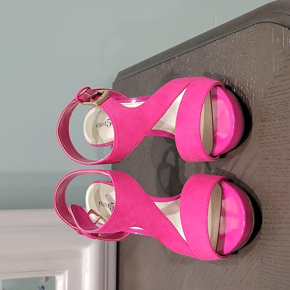 Hot pink strappy heels. Size 5.5.